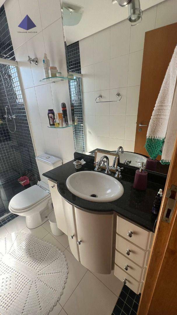 Apartamento à venda com 3 quartos, 130m² - Foto 28