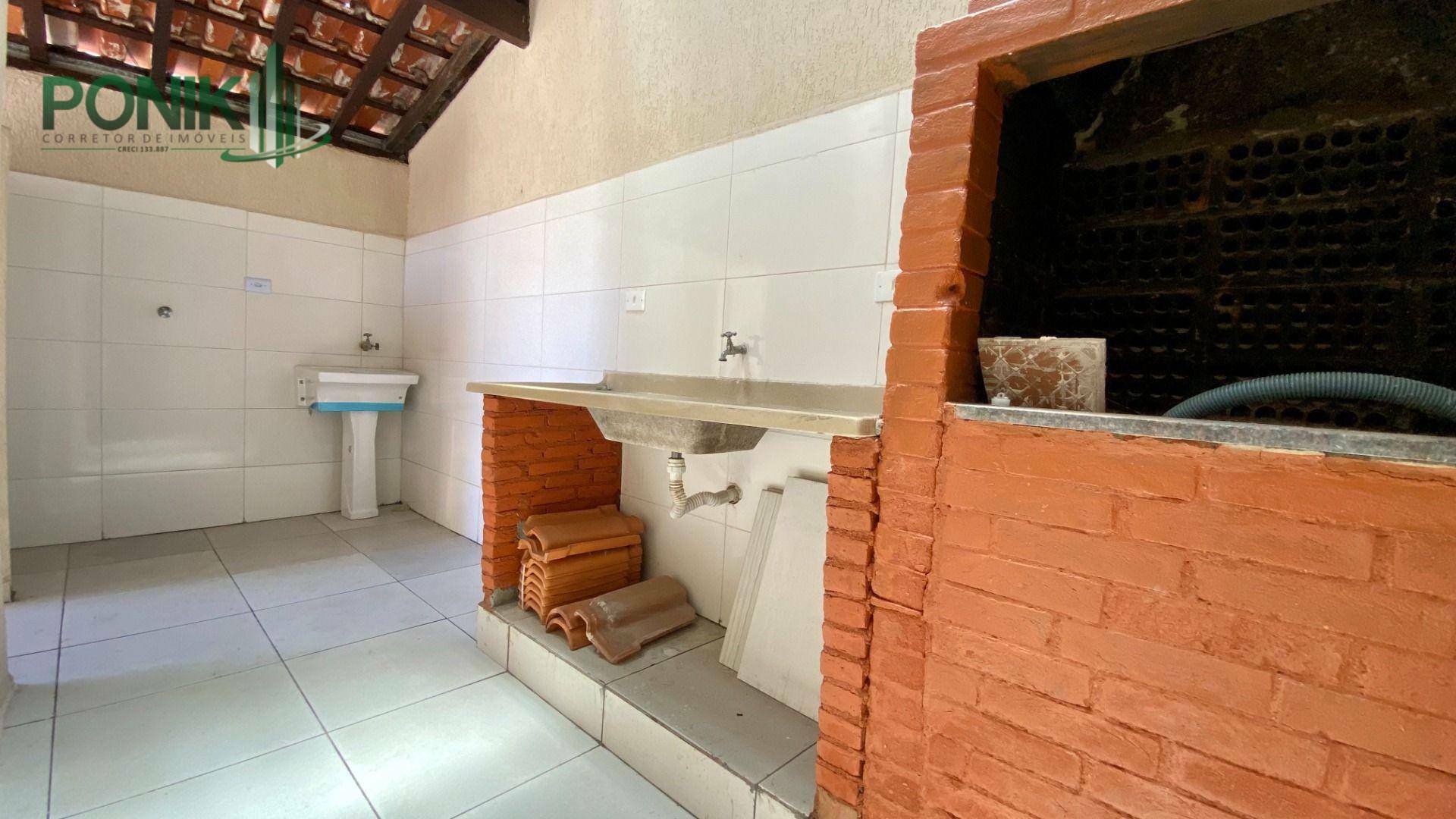 Casa à venda com 2 quartos, 88m² - Foto 4