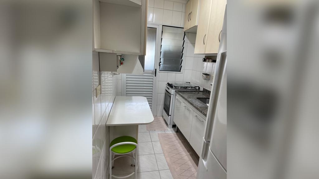 Apartamento à venda com 2 quartos, 61m² - Foto 10