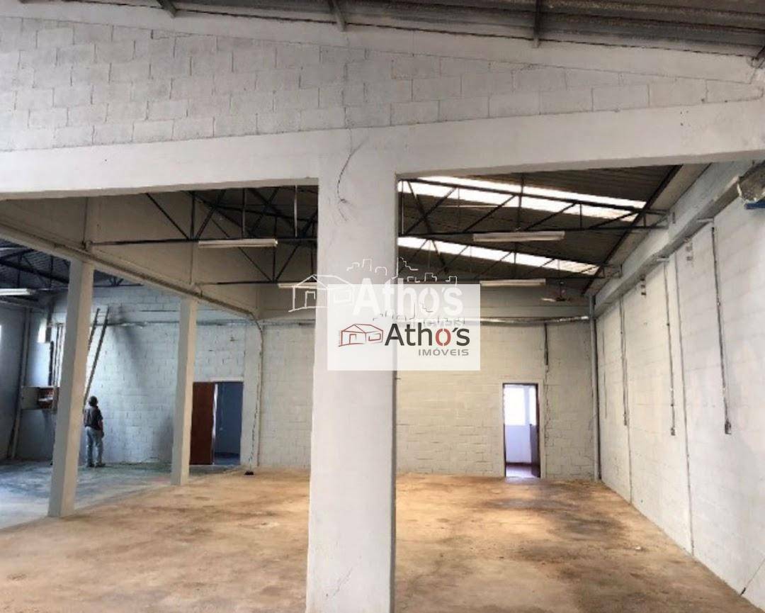 Depósito-Galpão-Armazém para alugar, 840m² - Foto 2