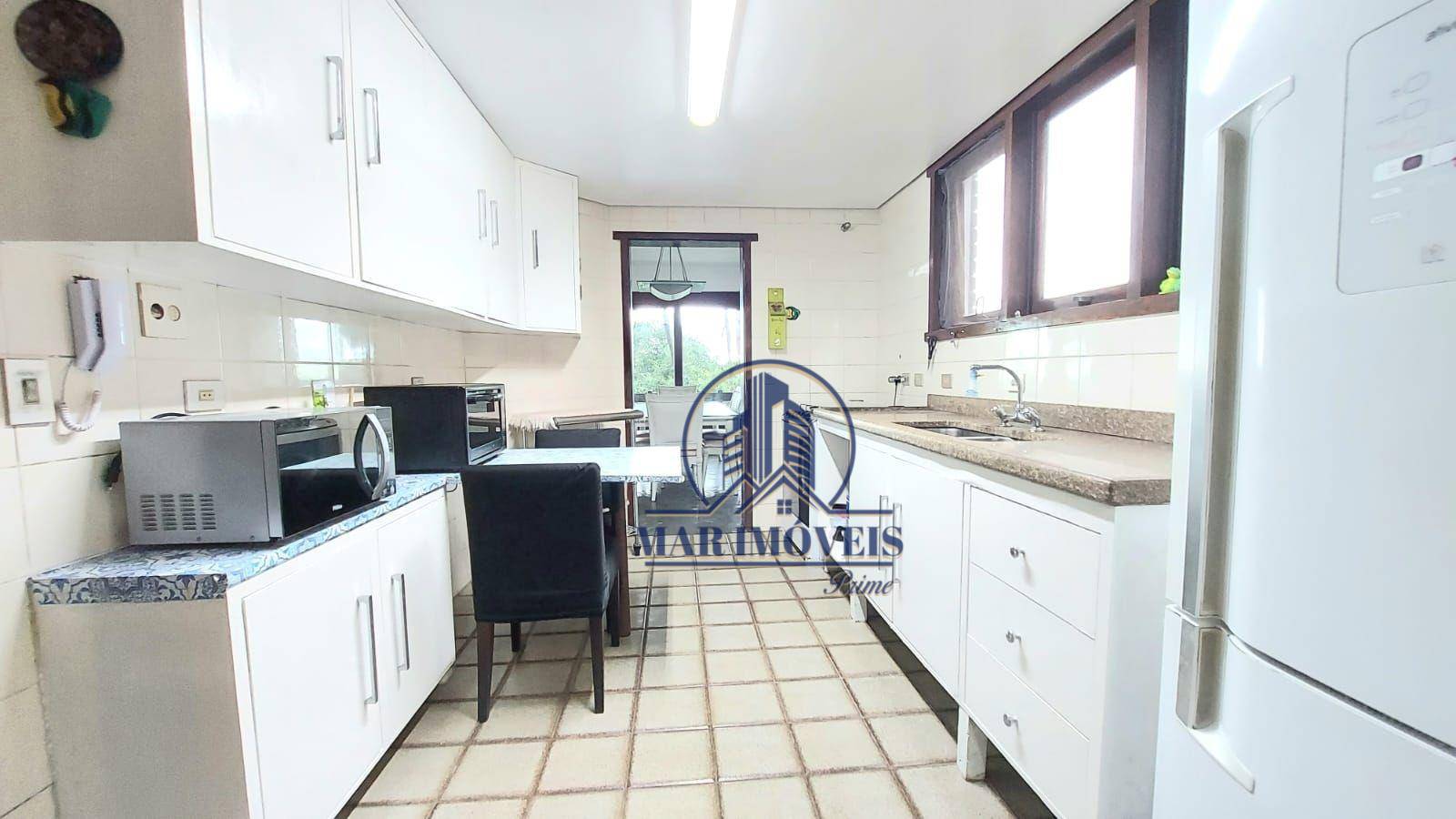 Casa à venda com 4 quartos, 328m² - Foto 28