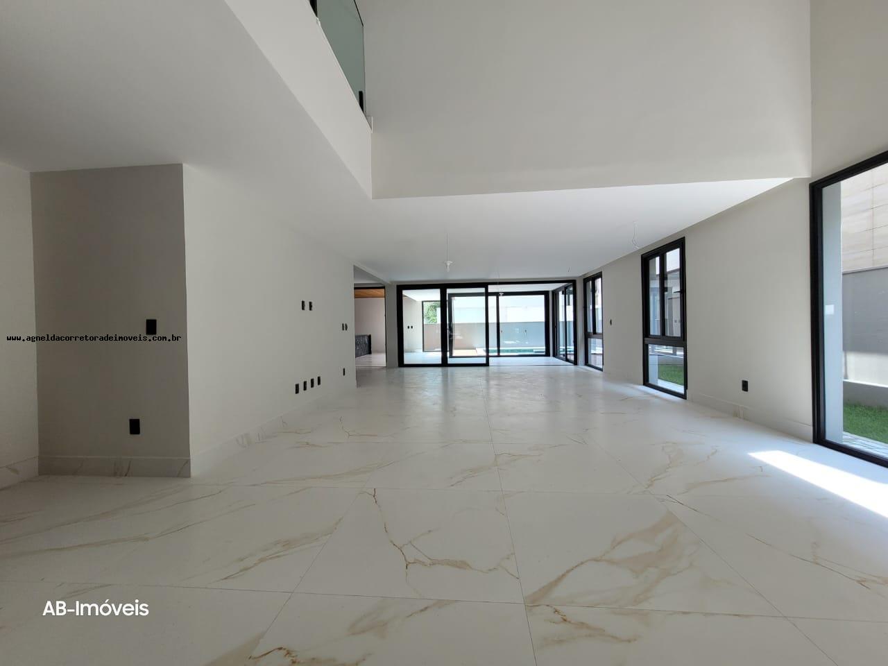 Apartamento à venda com 5 quartos, 420m² - Foto 2