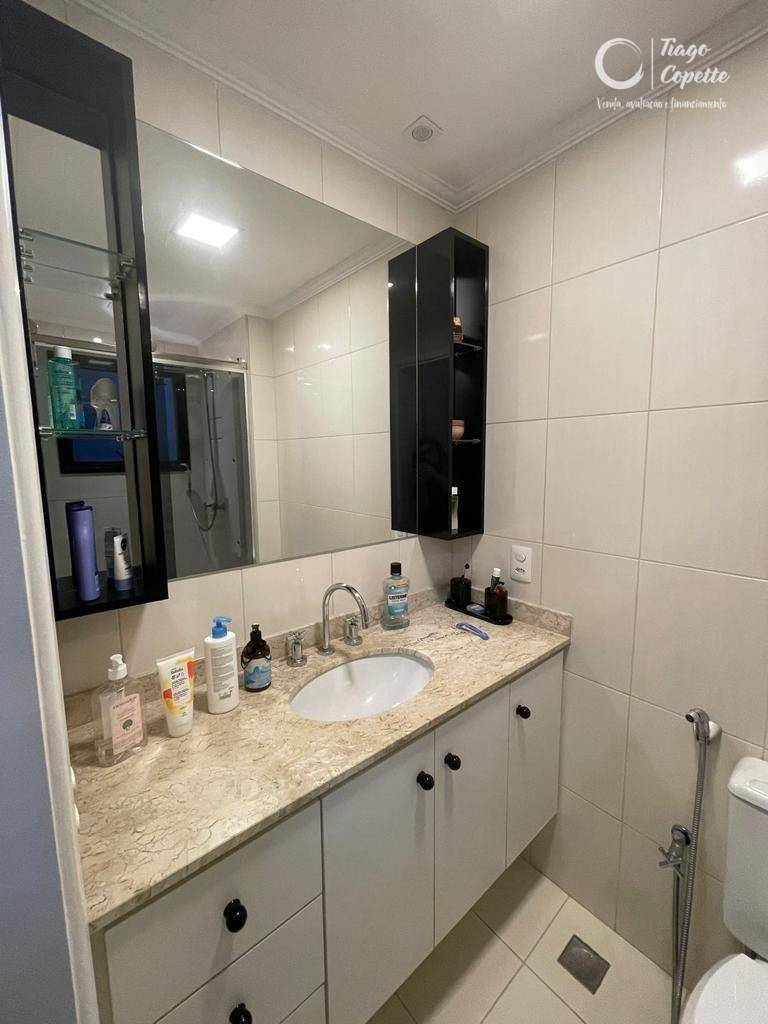 Apartamento à venda com 2 quartos, 127m² - Foto 10