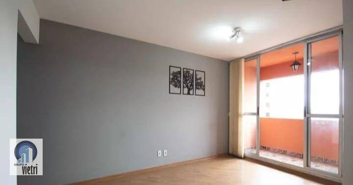 Apartamento à venda com 3 quartos, 80m² - Foto 25