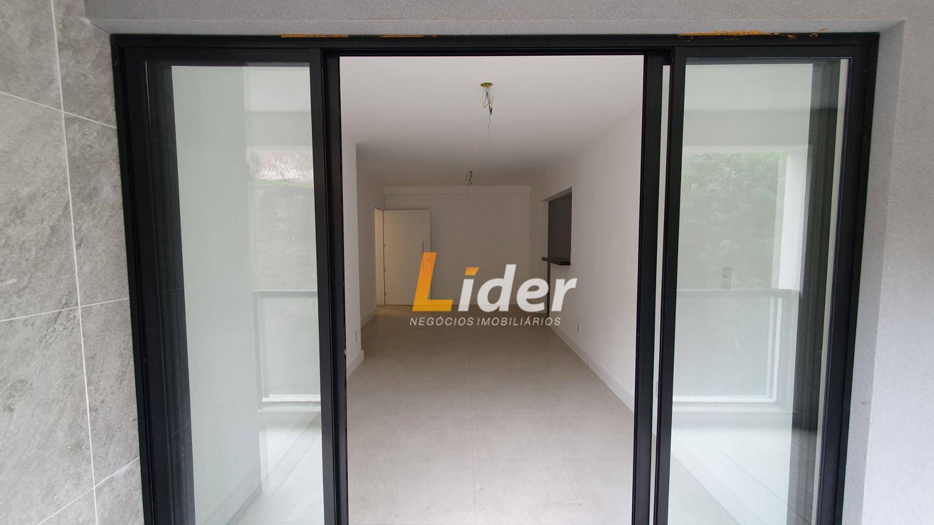 Apartamento à venda com 3 quartos, 102m² - Foto 13