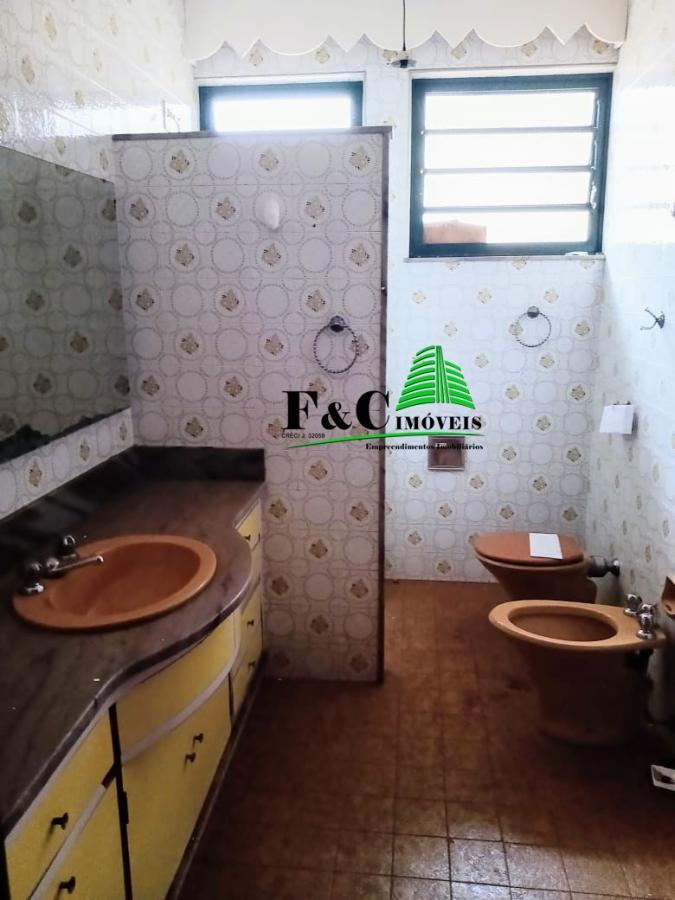 Casa à venda com 5 quartos, 335m² - Foto 11