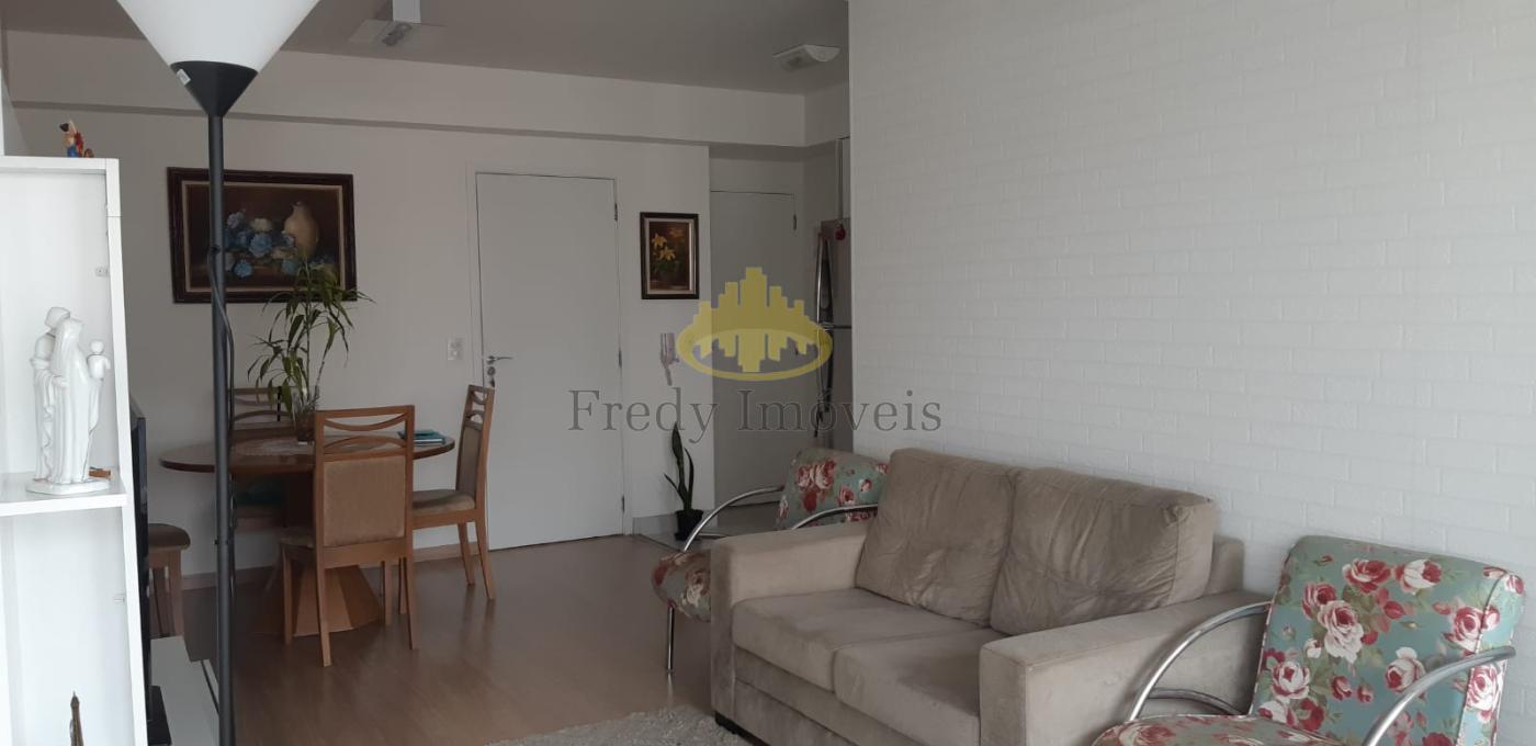 Apartamento à venda com 3 quartos, 95m² - Foto 2