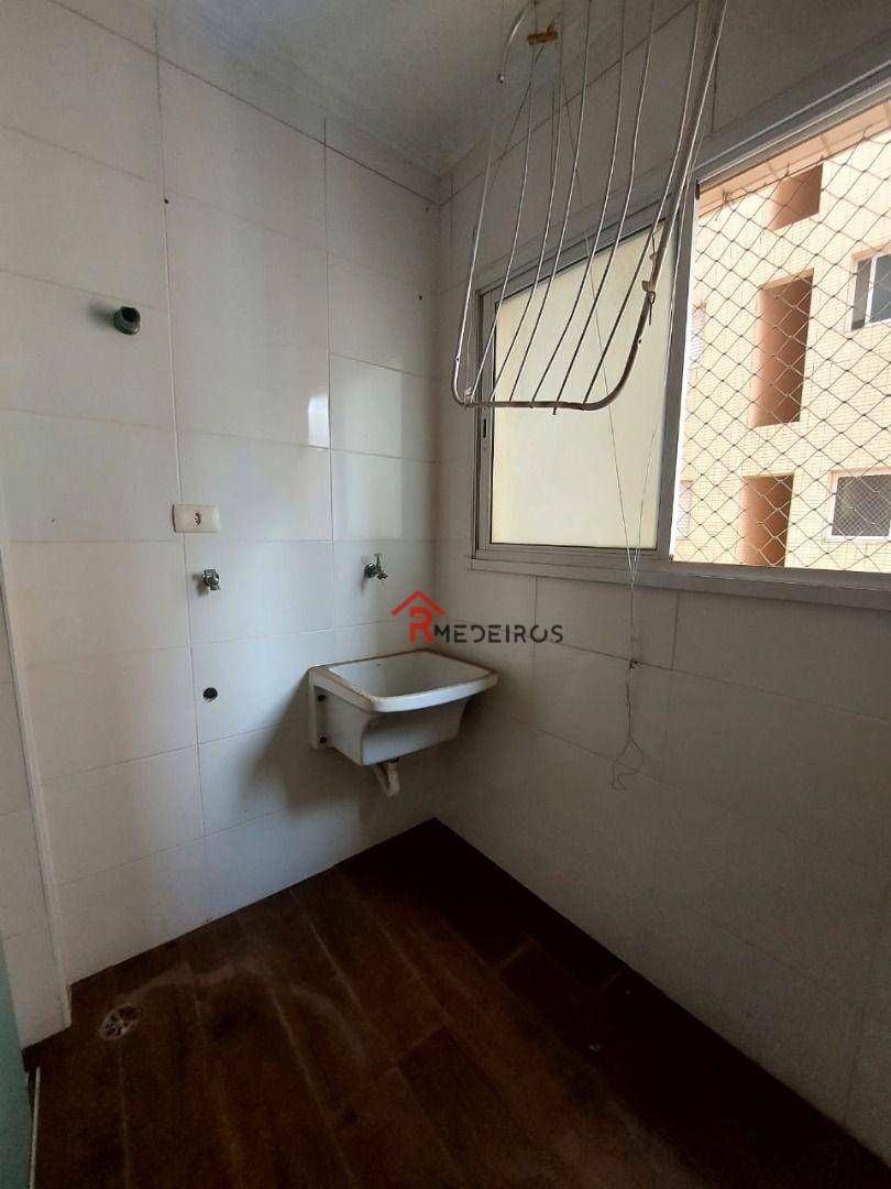 Apartamento à venda com 3 quartos, 101m² - Foto 19