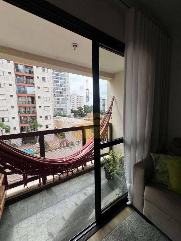 Apartamento à venda com 2 quartos, 63m² - Foto 4