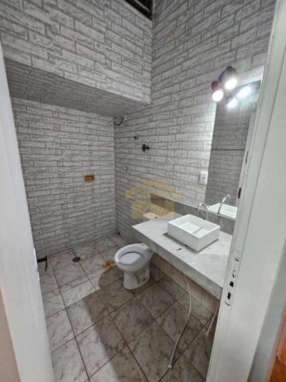 Sobrado à venda com 2 quartos, 120M2 - Foto 12