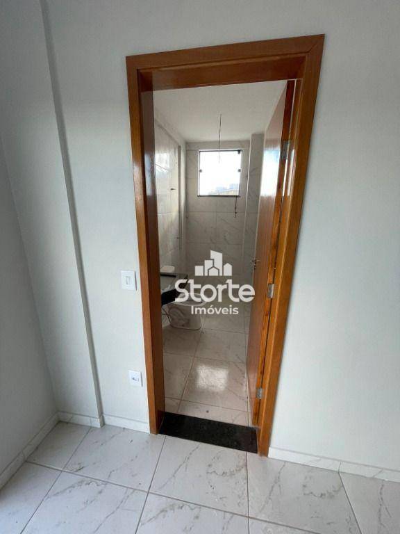 Apartamento à venda com 2 quartos, 71m² - Foto 10