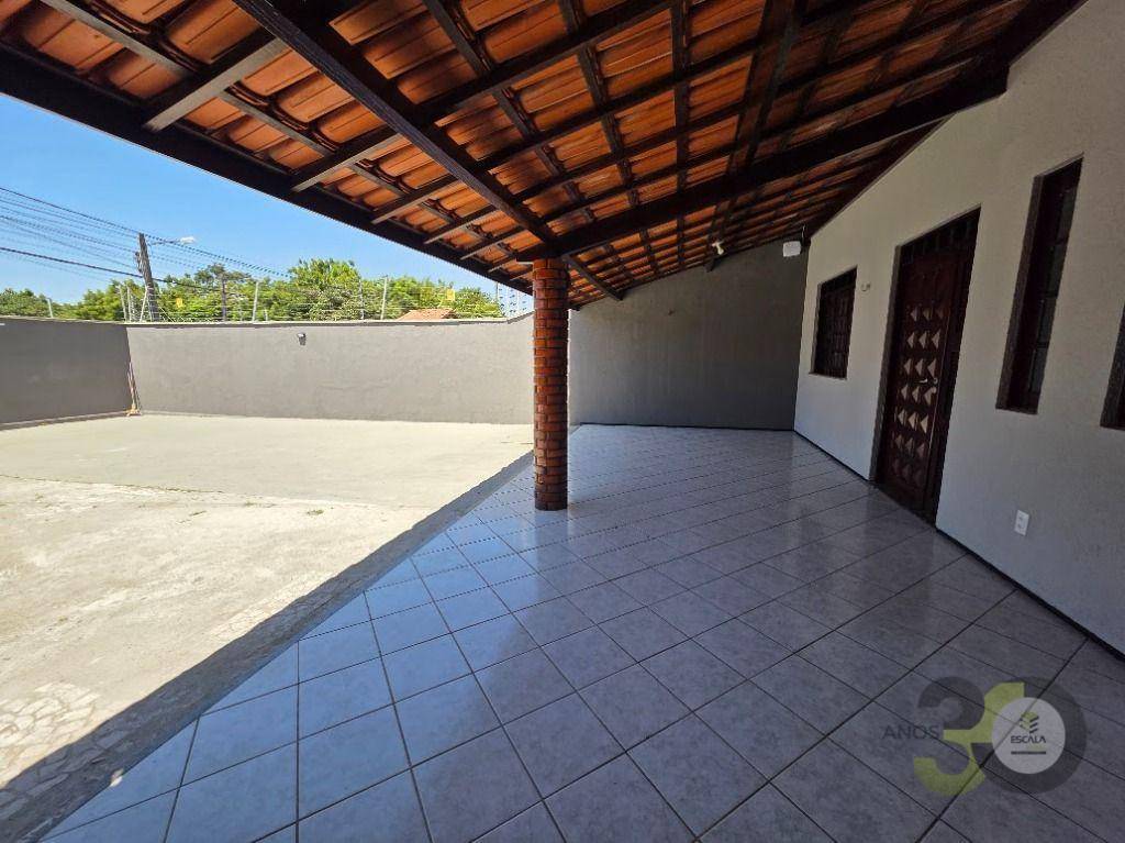 Casa, 4 quartos, 180 m² - Foto 8