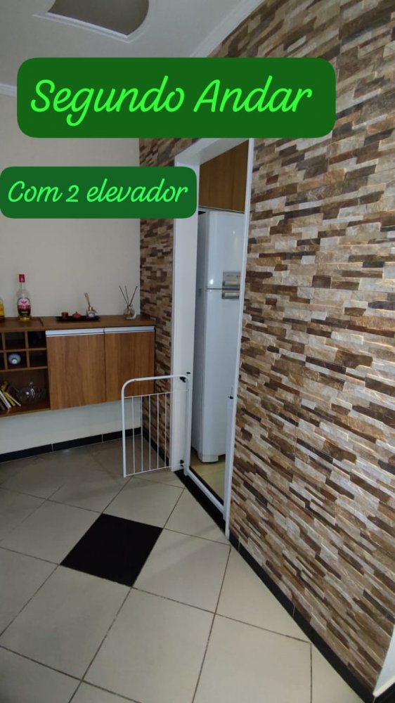 Apartamento à venda com 2 quartos, 70m² - Foto 2