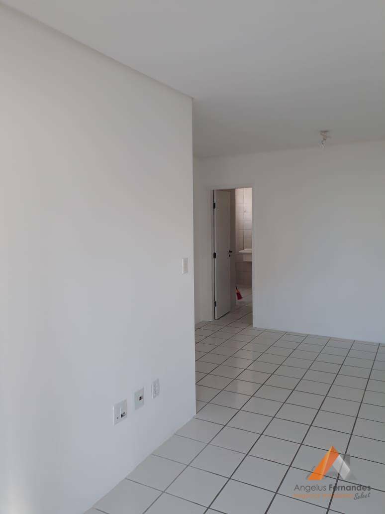 Apartamento à venda com 3 quartos, 100m² - Foto 6