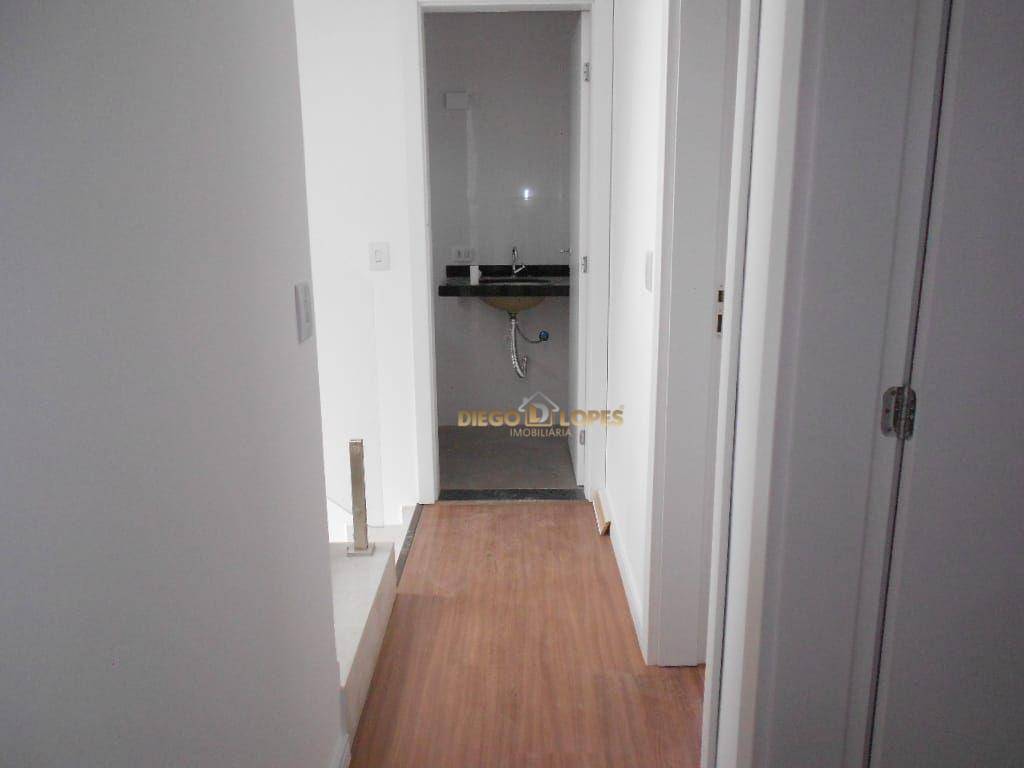 Sobrado à venda com 3 quartos, 134m² - Foto 9