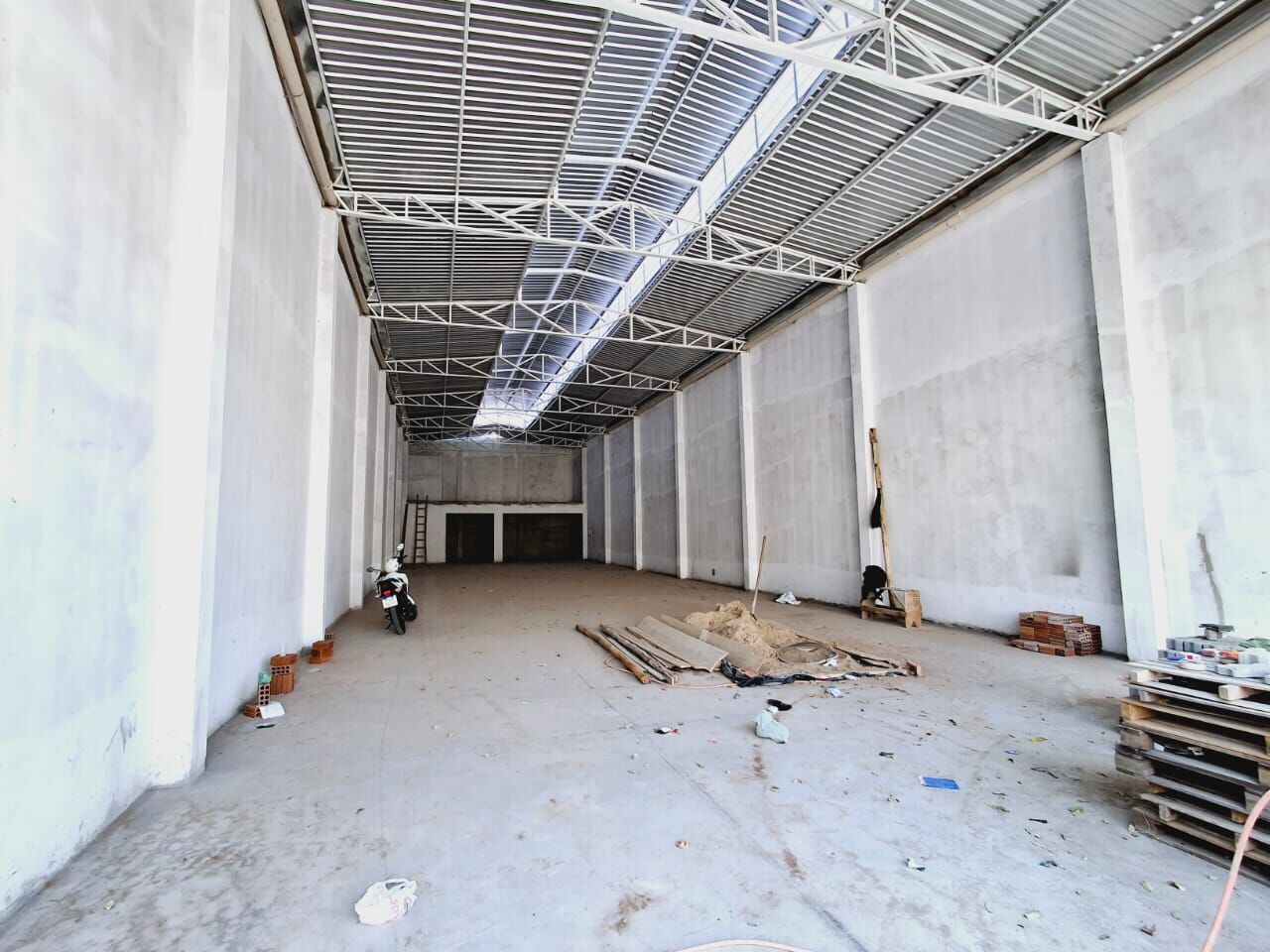 Depósito-Galpão-Armazém para alugar, 400m² - Foto 3