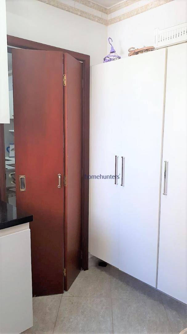 Apartamento à venda com 3 quartos, 142m² - Foto 47