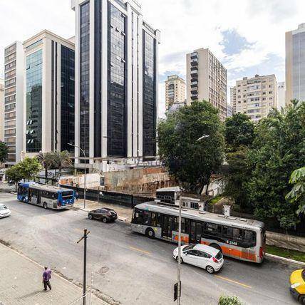 Apartamento à venda com 3 quartos, 144m² - Foto 26