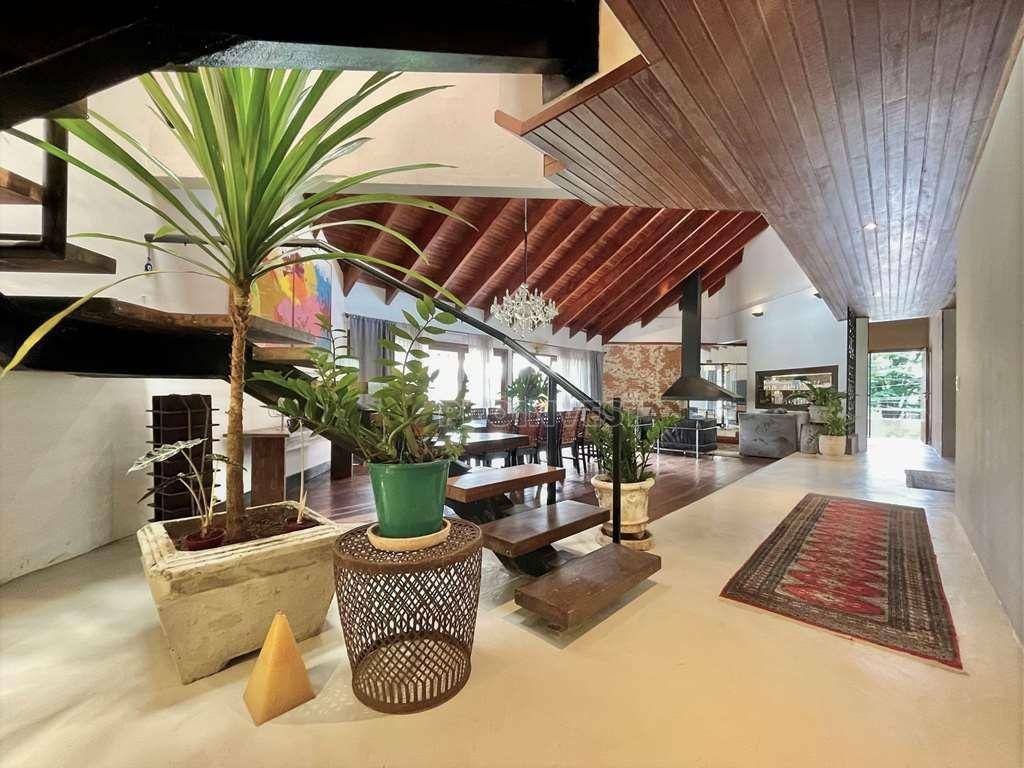 Casa de Condomínio à venda e aluguel com 5 quartos, 850m² - Foto 11