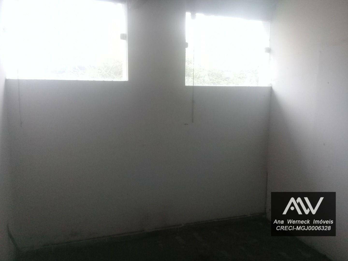 Casa à venda com 10 quartos, 200m² - Foto 27