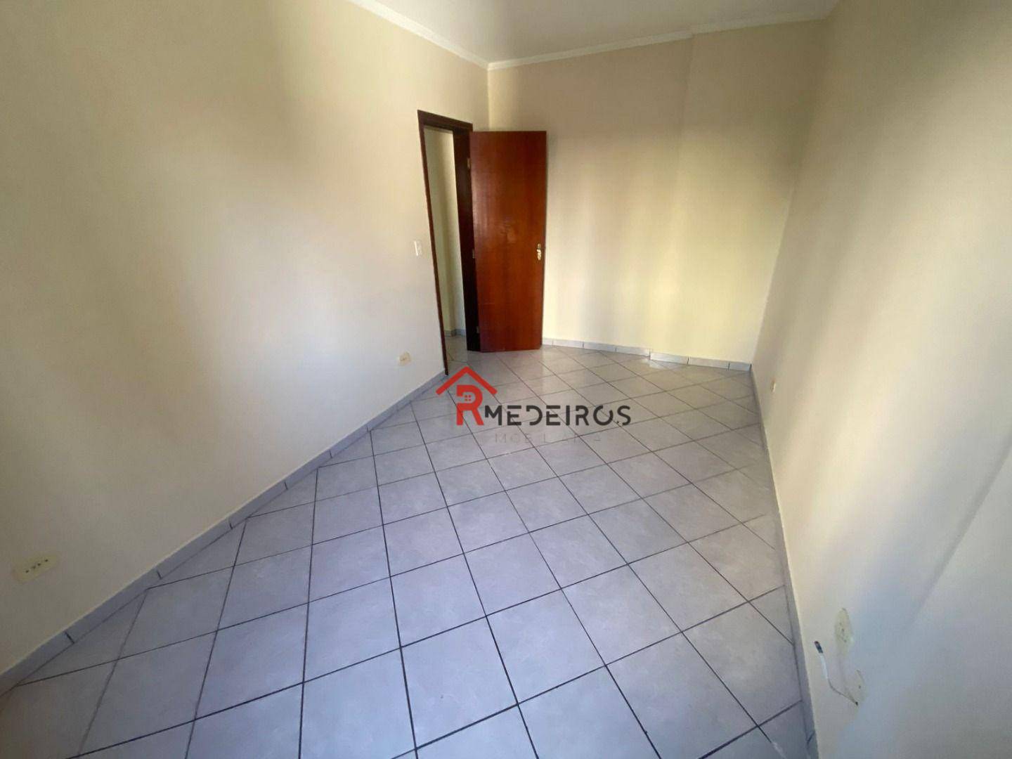 Apartamento para alugar com 1 quarto, 54m² - Foto 15