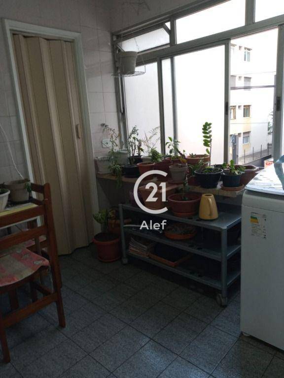 Apartamento à venda com 3 quartos, 130m² - Foto 30