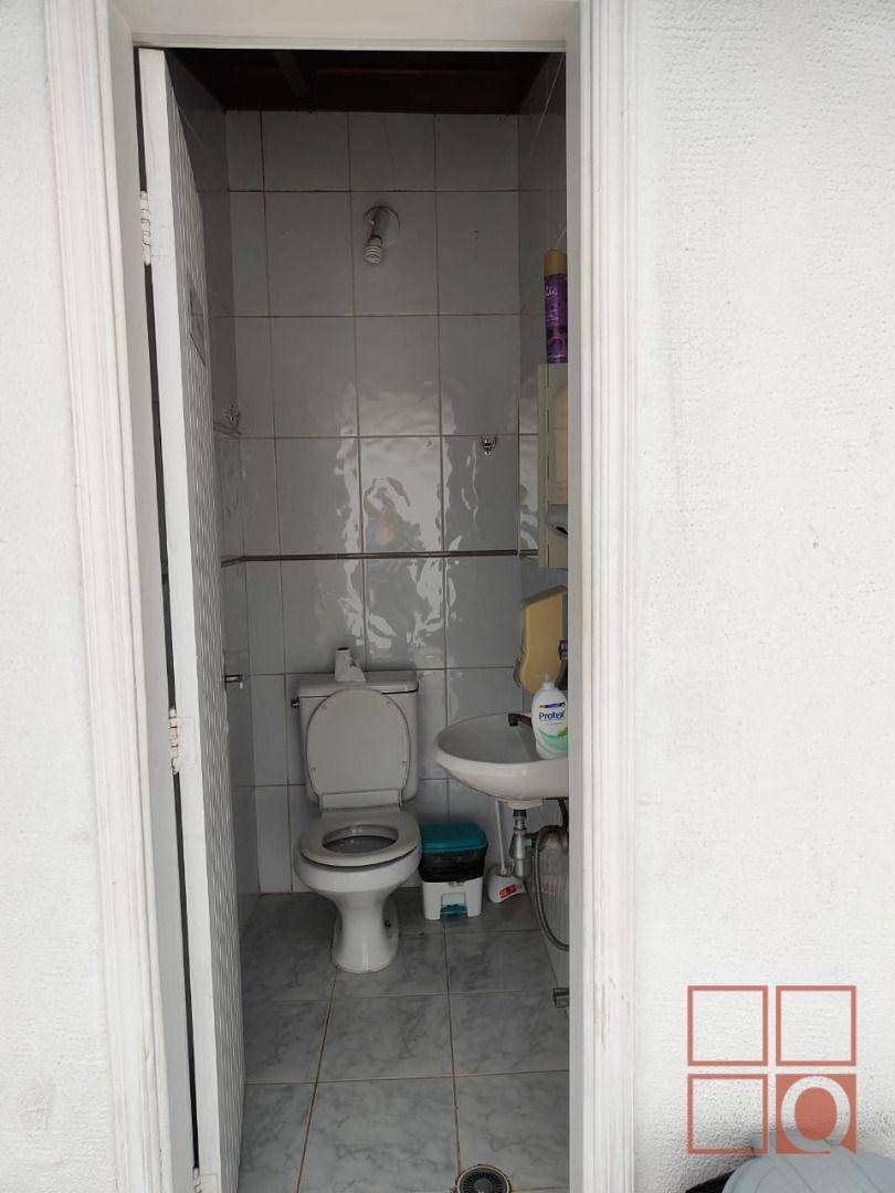 Prédio Inteiro à venda, 200m² - Foto 12