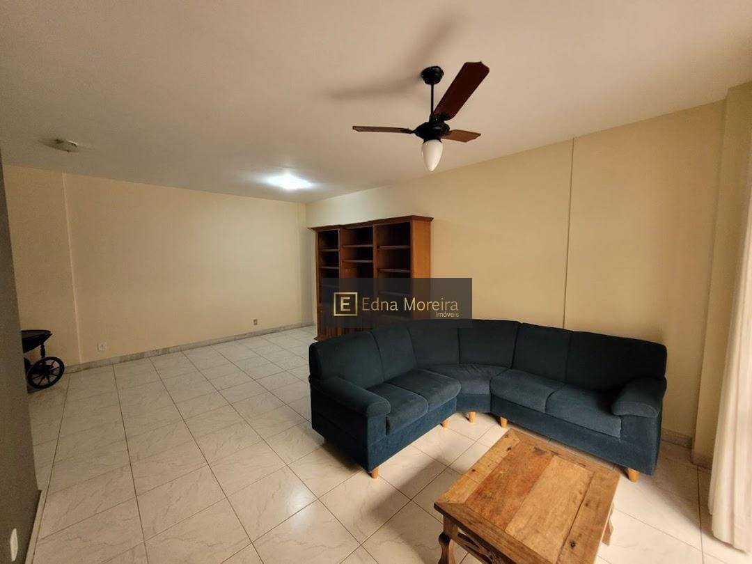 Apartamento à venda com 3 quartos, 142m² - Foto 8