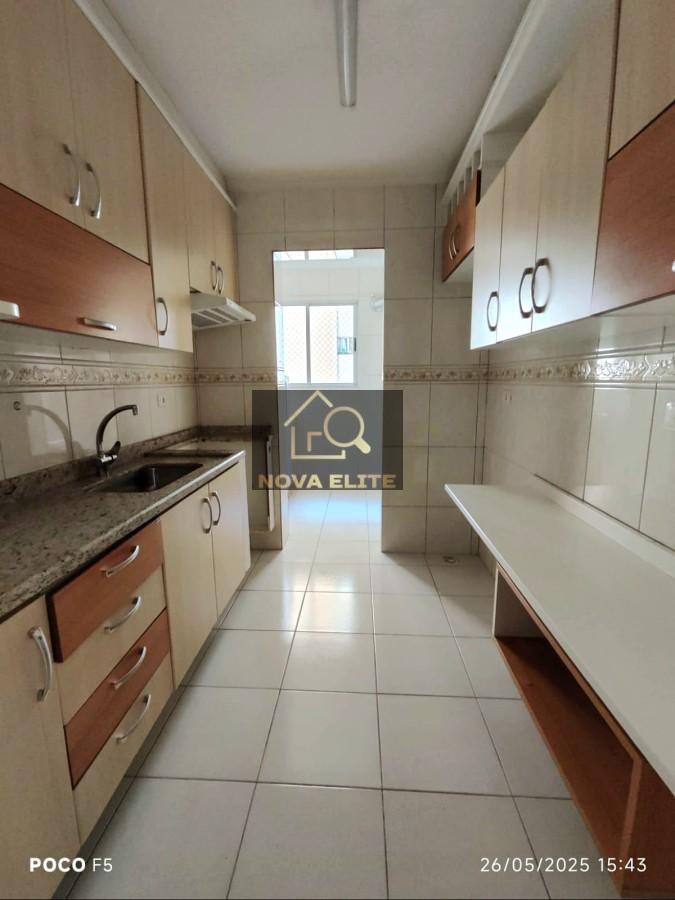 Apartamento à venda com 3 quartos, 63m² - Foto 10