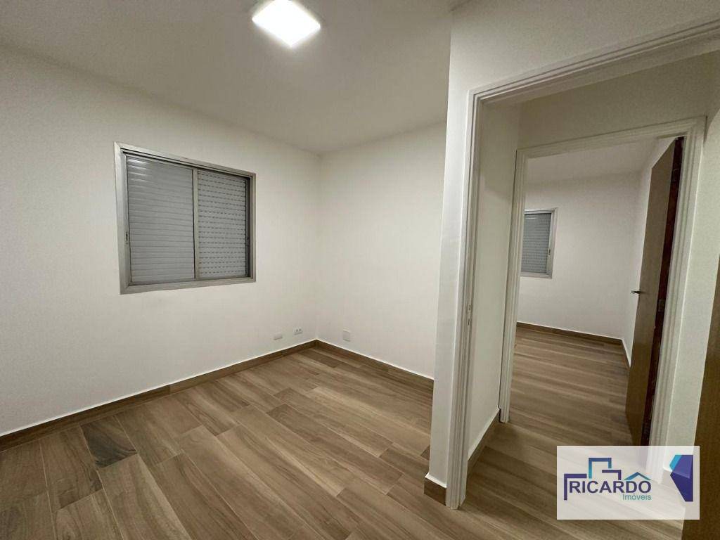 Apartamento para alugar com 3 quartos, 90m² - Foto 11