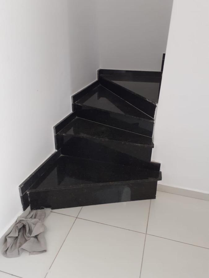Cobertura à venda com 2 quartos, 72m² - Foto 4