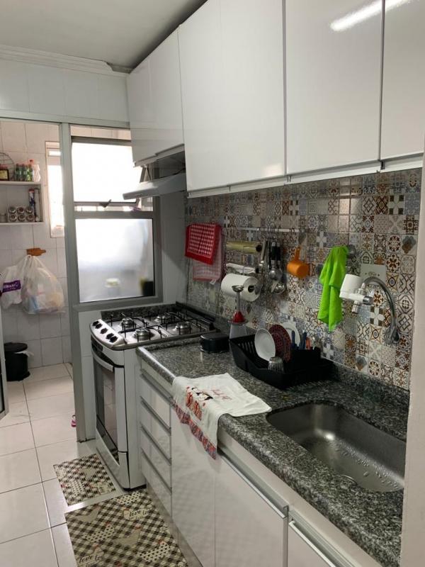 Apartamento à venda com 3 quartos, 65m² - Foto 4