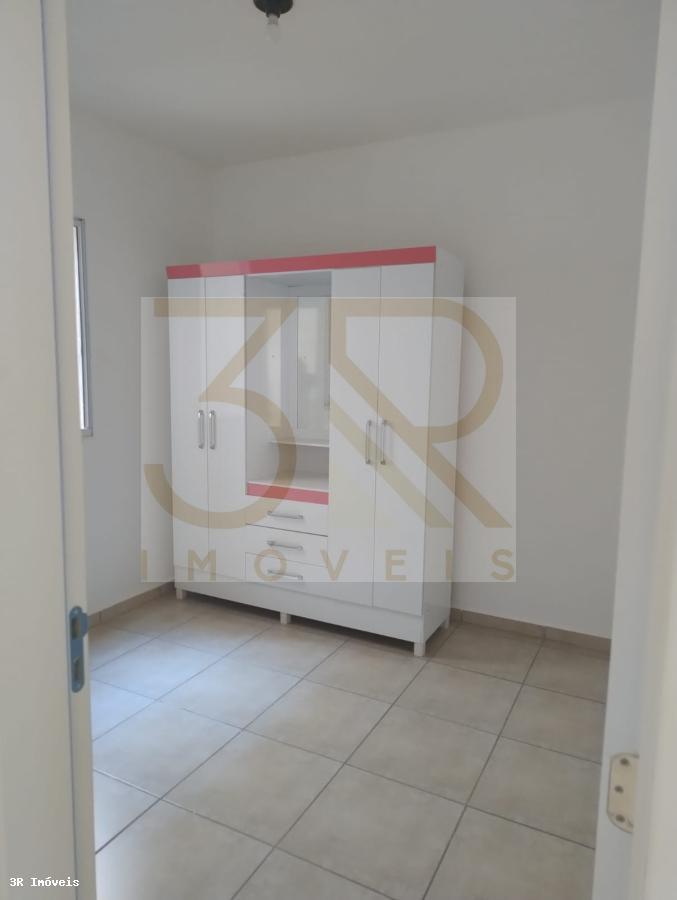 Apartamento para alugar com 2 quartos, 39m² - Foto 1