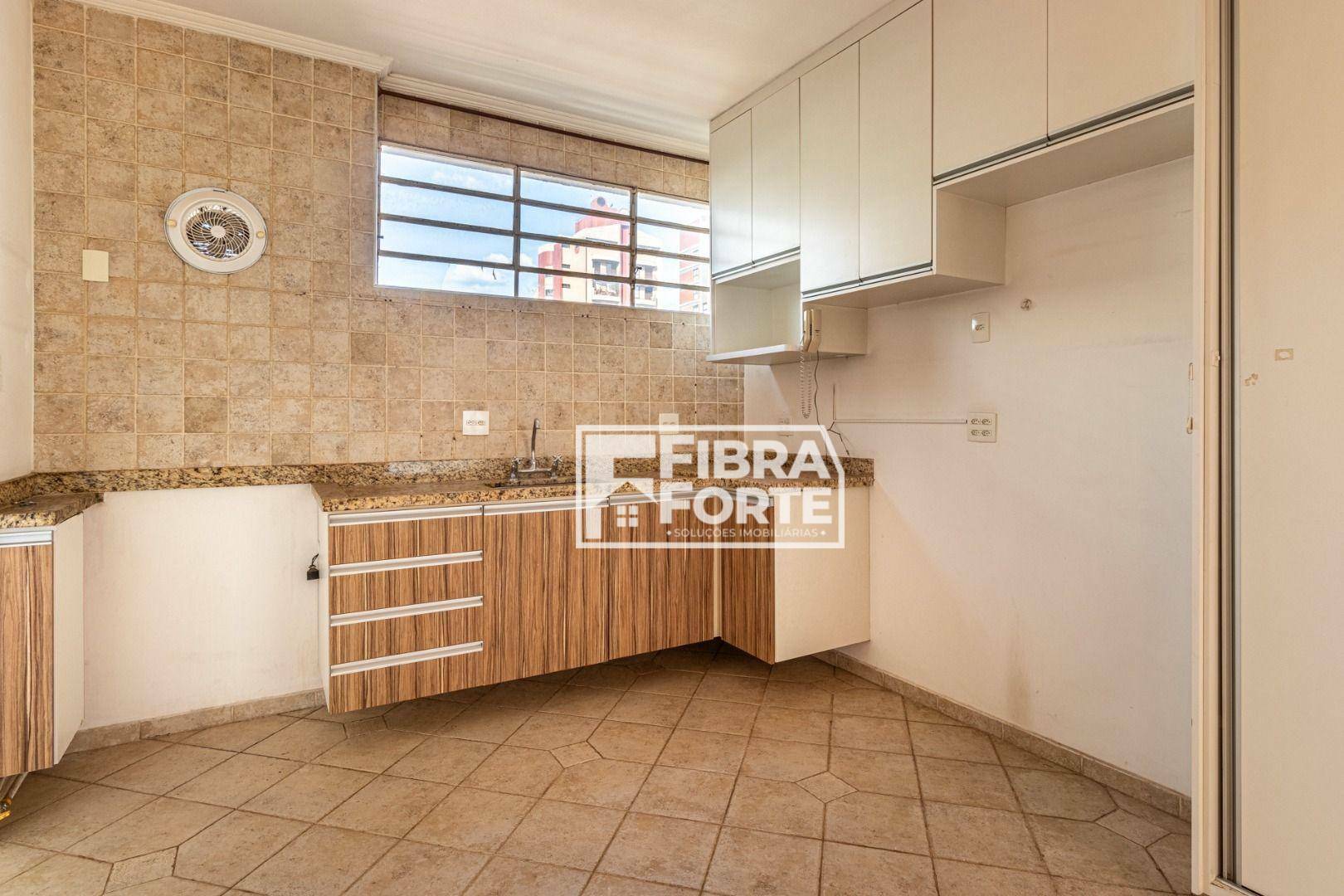 Apartamento à venda com 3 quartos, 127m² - Foto 5