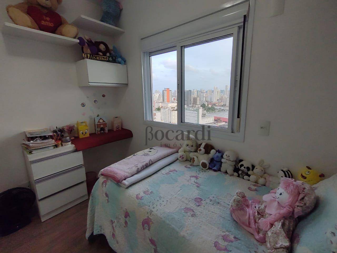 Apartamento à venda com 2 quartos, 62m² - Foto 12