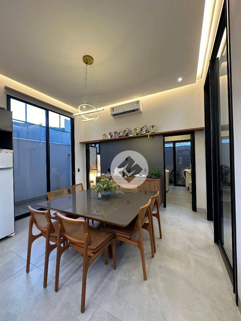 Casa à venda com 3 quartos, 219m² - Foto 14