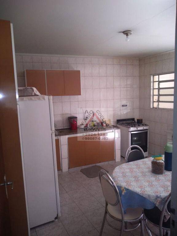 Sobrado à venda com 3 quartos, 150m² - Foto 9