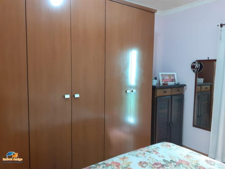 Apartamento à venda com 3 quartos - Foto 4