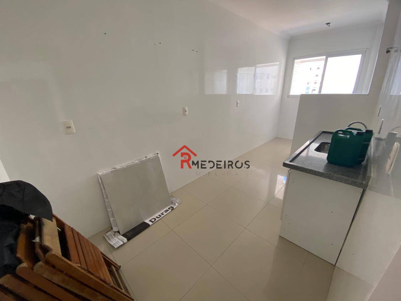 Apartamento para alugar com 2 quartos, 92m² - Foto 3