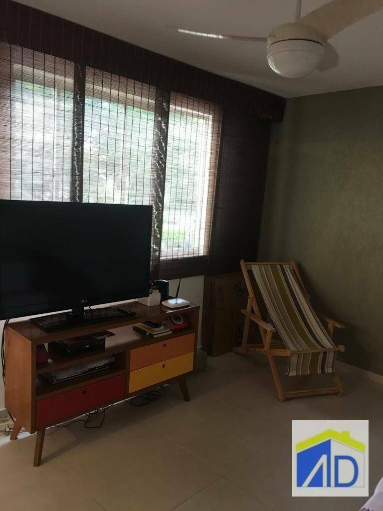 Apartamento à venda com 2 quartos, 55m² - Foto 11