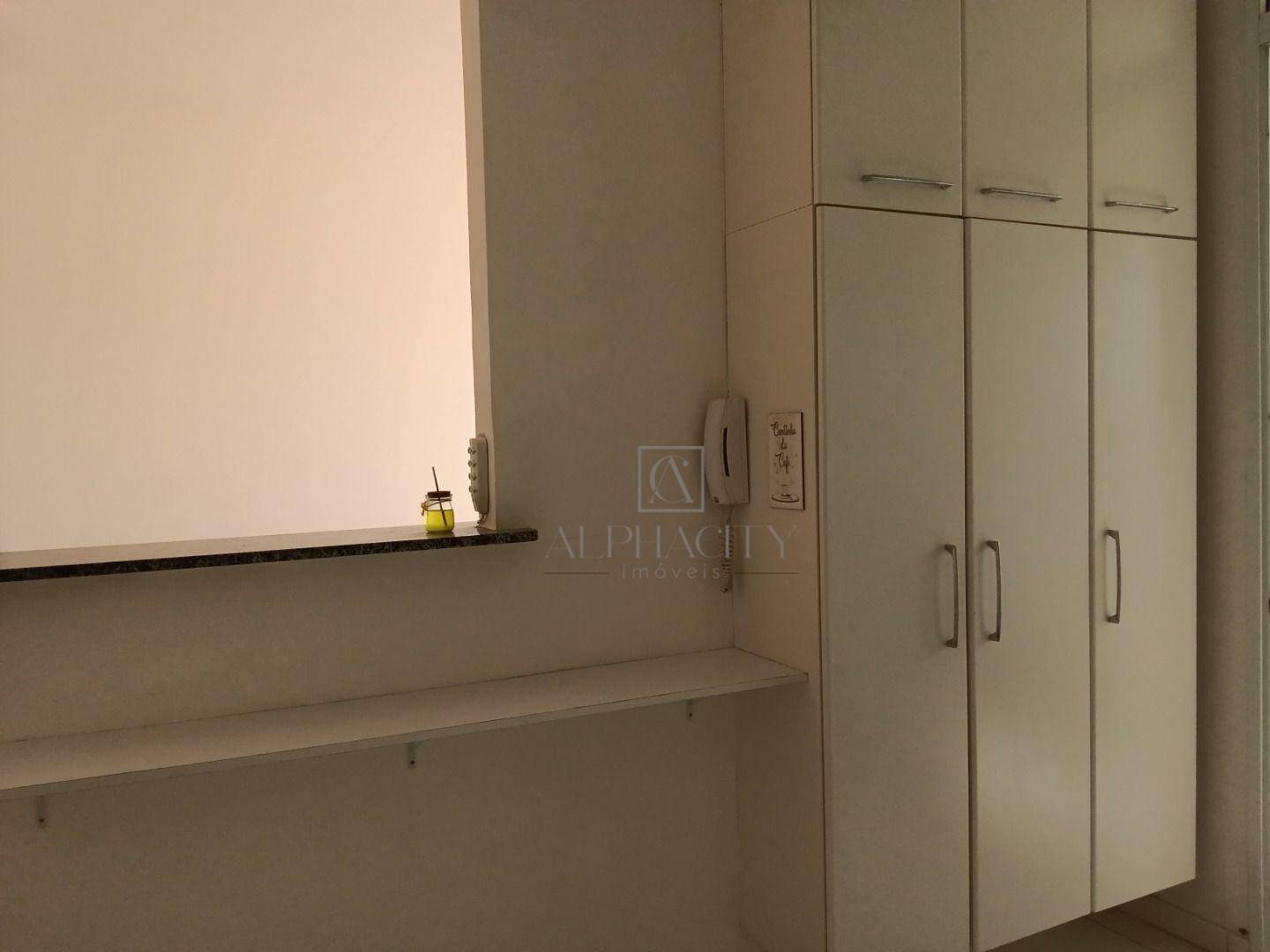 Apartamento à venda com 2 quartos, 58m² - Foto 4