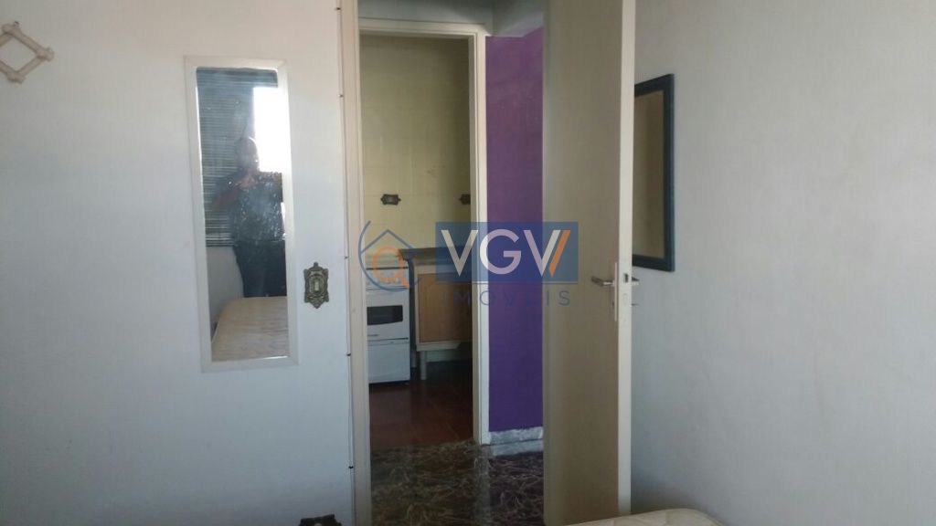 Apartamento para alugar com 1 quarto, 38m² - Foto 14