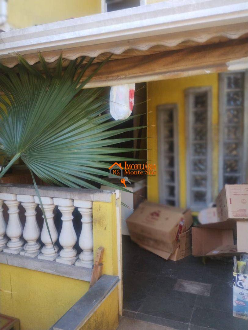 Sobrado à venda com 4 quartos, 200m² - Foto 4