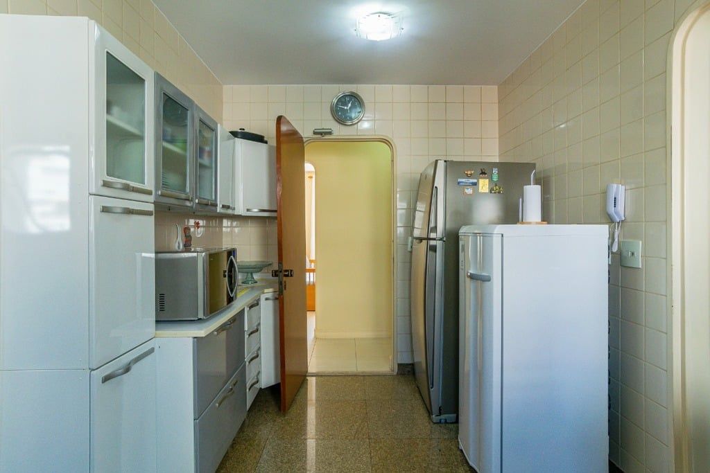 Apartamento à venda com 3 quartos, 177m² - Foto 36