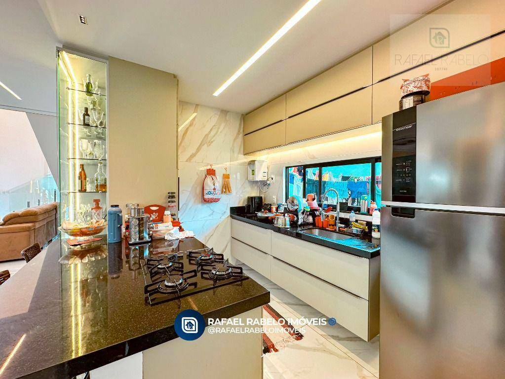Casa de Condomínio à venda e aluguel com 4 quartos, 210m² - Foto 8