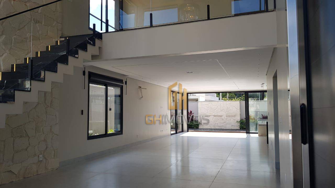 Sobrado à venda com 3 quartos, 312m² - Foto 29