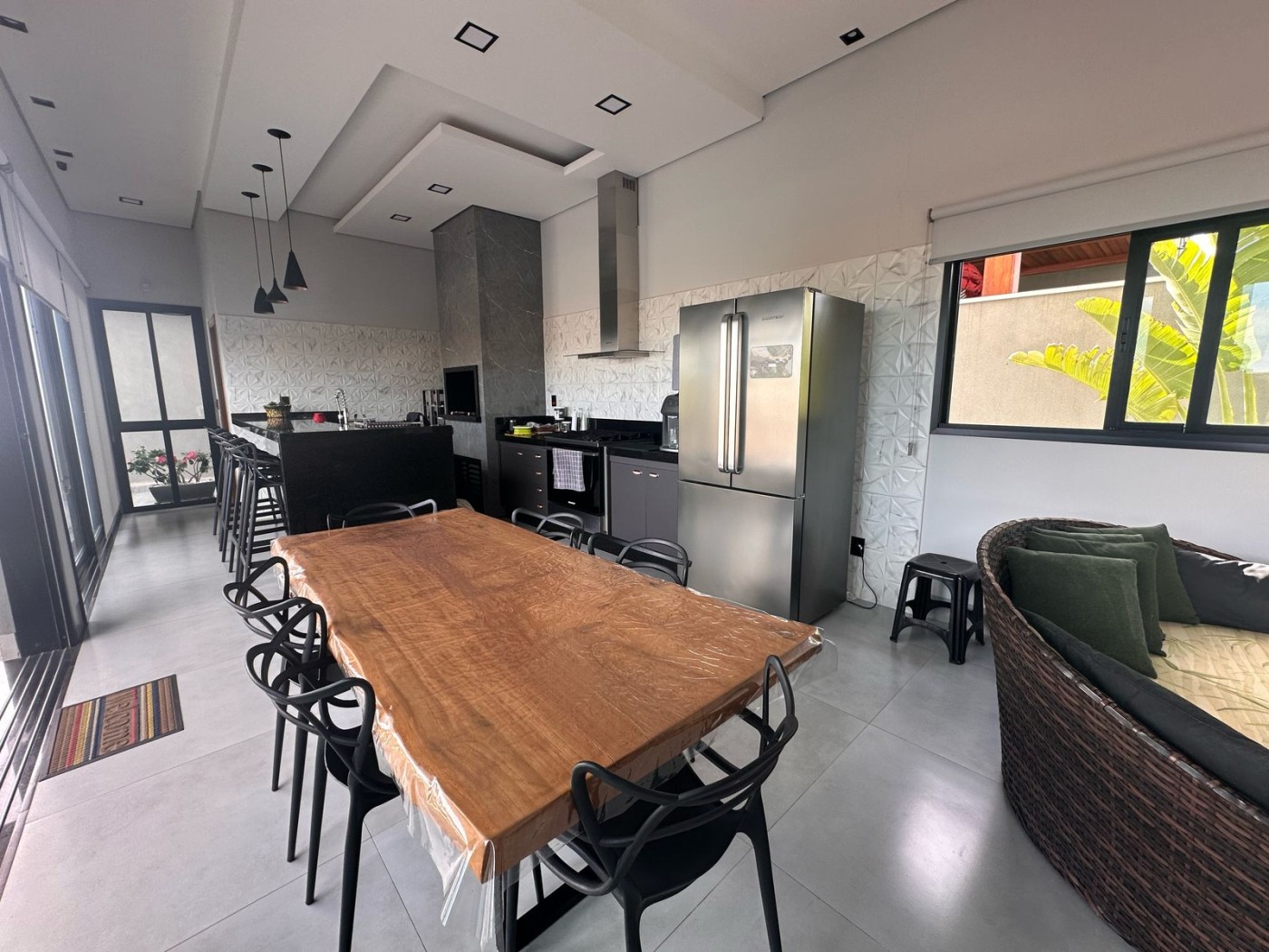 Casa à venda com 3 quartos, 335m² - Foto 7