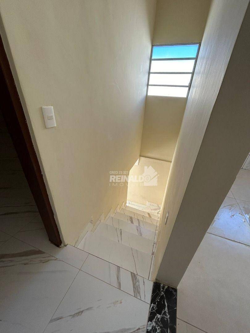 Casa de Condomínio para alugar com 3 quartos, 165m² - Foto 16