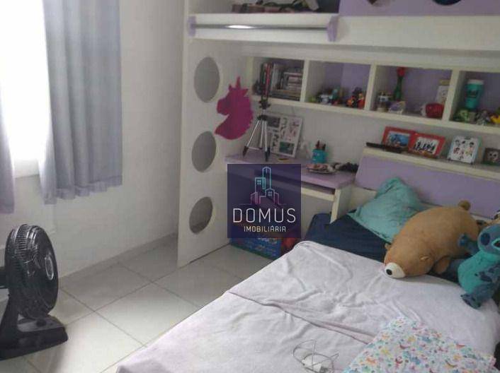 Apartamento à venda com 2 quartos, 53m² - Foto 4