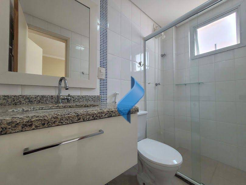 Apartamento para alugar com 2 quartos, 72m² - Foto 8